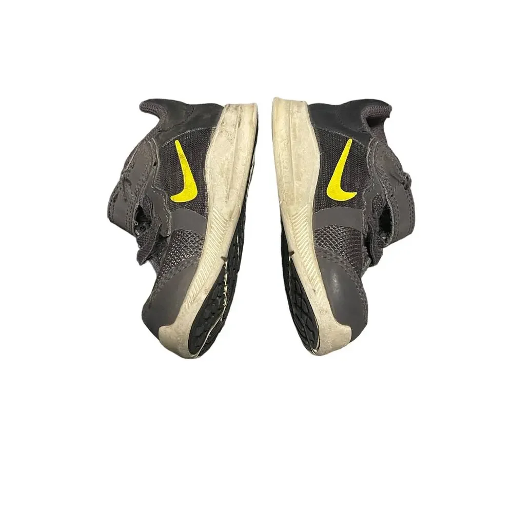 Nike Downshifter 8 Toddler Sneaker Size 6C Charcoal Gray